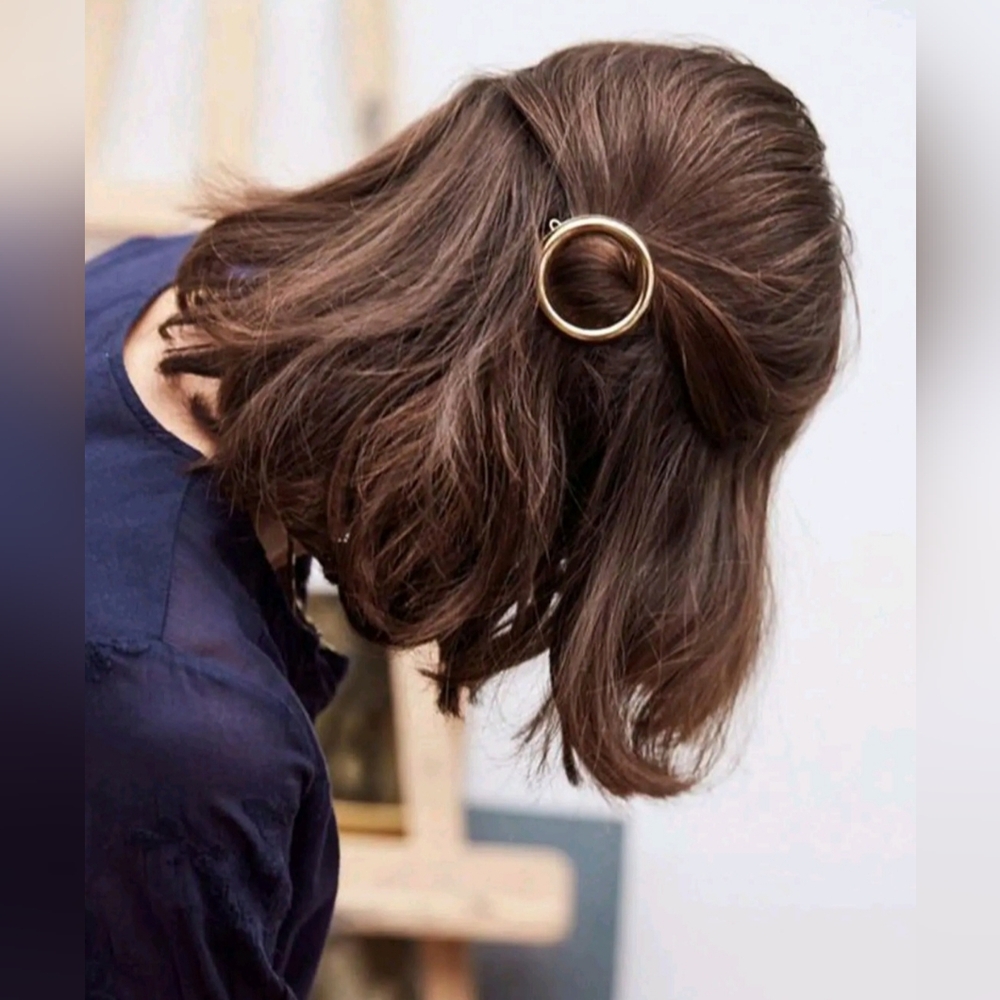 ELEGANT ROUND HAIR CLIP - Picture 4 of 4